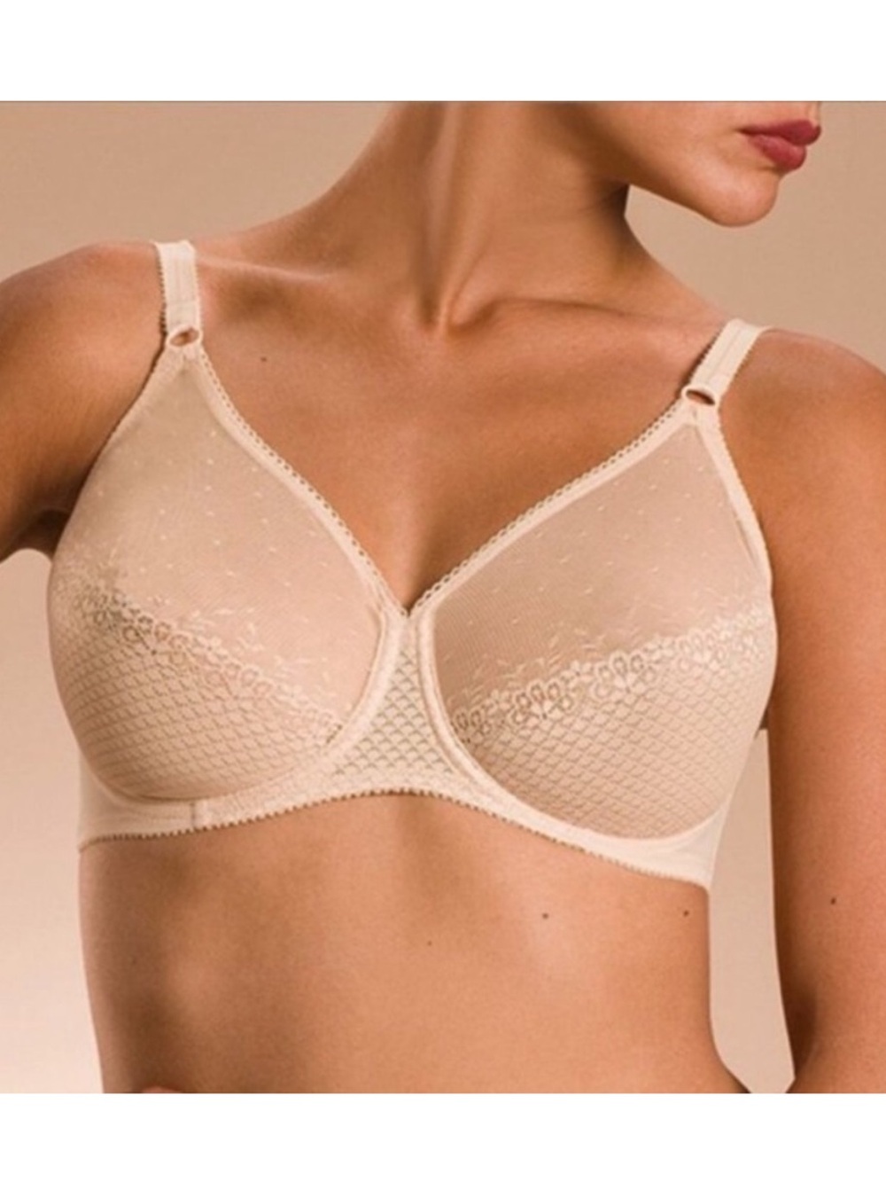Chantelle Tamaris Nude Lace Underwire Bra 32DD Style 1660 - Picture 2 of 7